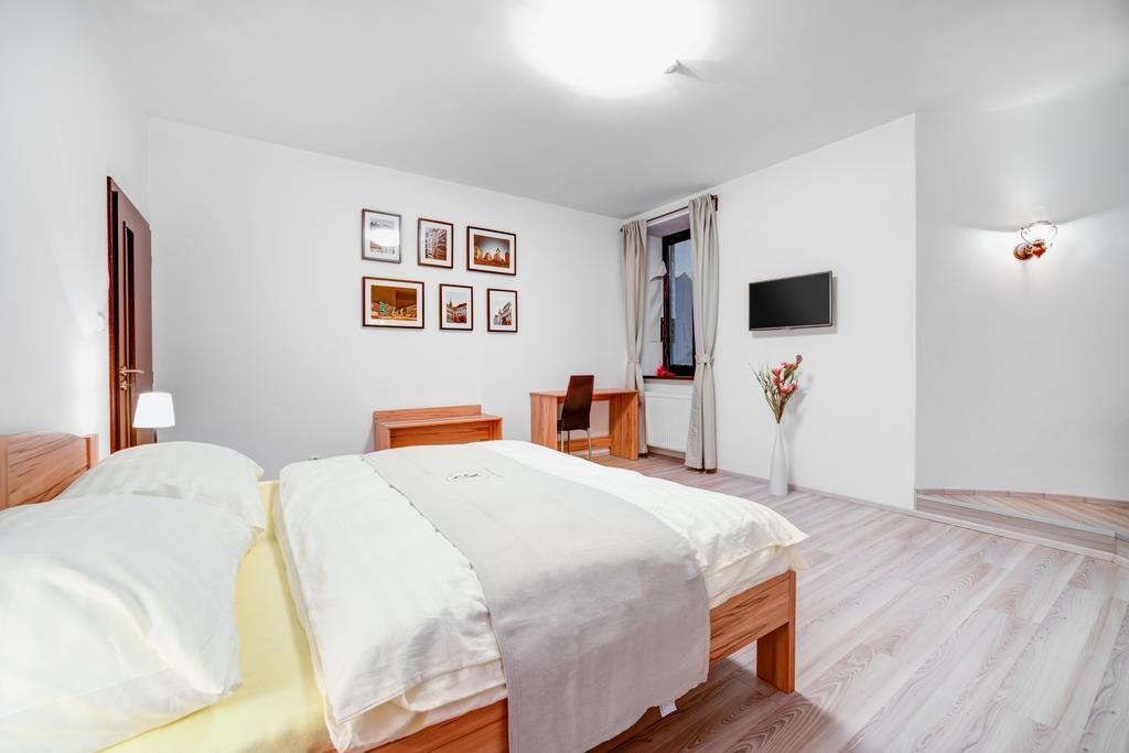 Kralovska Cesta Pensjonat 3*